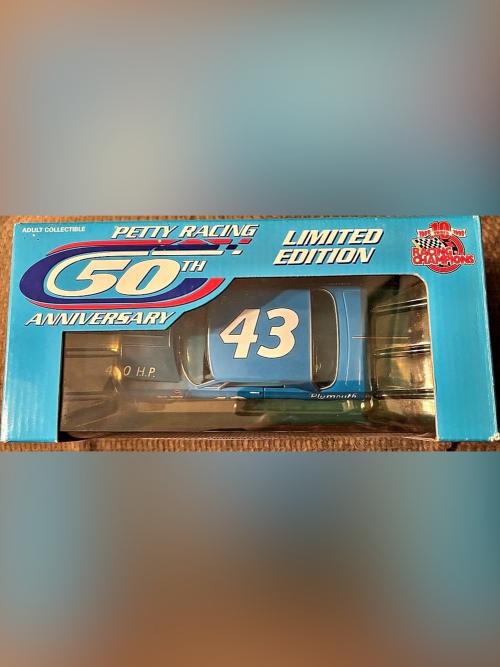 NWT 1964 Plymouth Belvedere Richard Petty 50th Anniversary Die Cast Replica 1:24